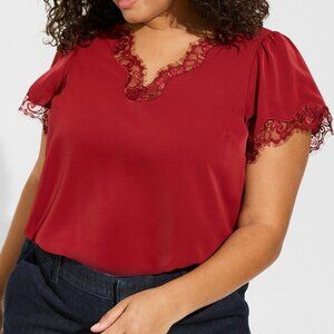 NWT Torrid Studio Crepe De Chine Flutter Sleeve Blouse Rhubarb Size 0 (Large/12)